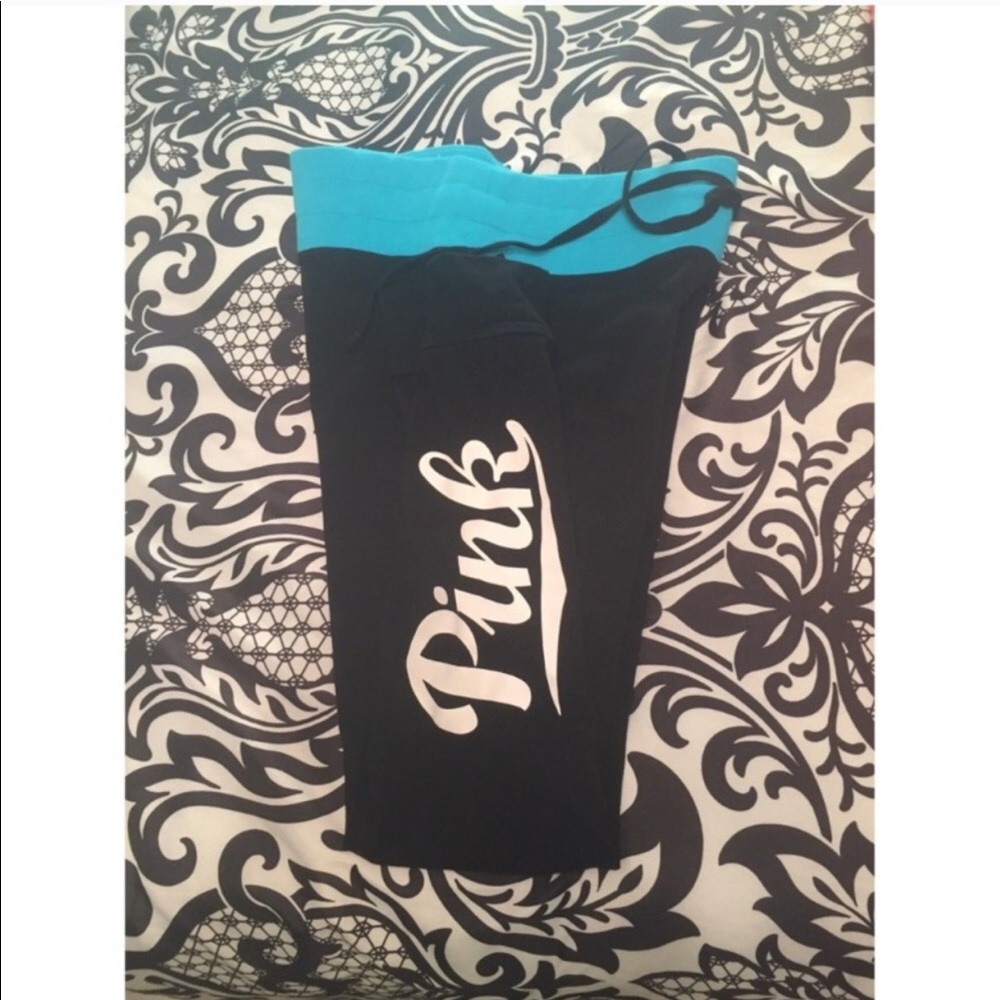 VS Pink yoga pants!